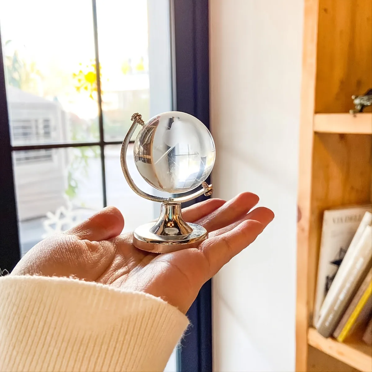 1pc Mini Crystal Globe - 3D Crystal Earth Globe for Home Decor