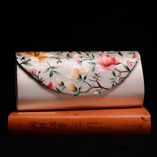 Chinese Hand Embassy Handbag Women's Ethnic Style Suzhou Embroidered Cheongsam Gift Purse Embassy Set Artwork