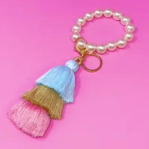 Classy Girl Pearl Tassel Key Chain | Resort Wear Accessories