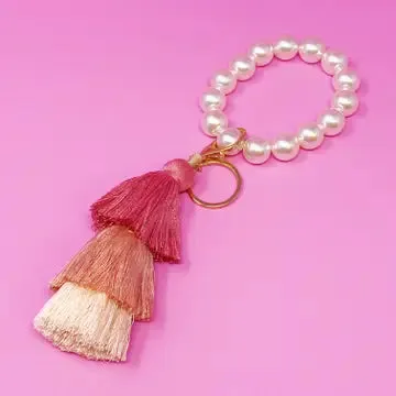 Classy Girl Pearl Tassel Key Chain | Resort Wear Accessories
