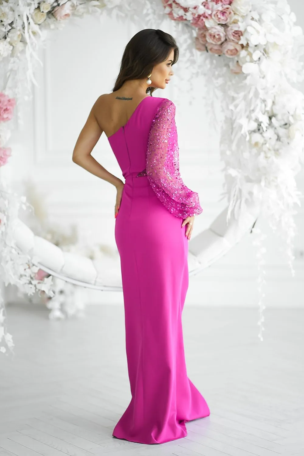 Elegant Asymmetrical Sequin One-Shoulder Dress with Crinkled Skirt and Slit