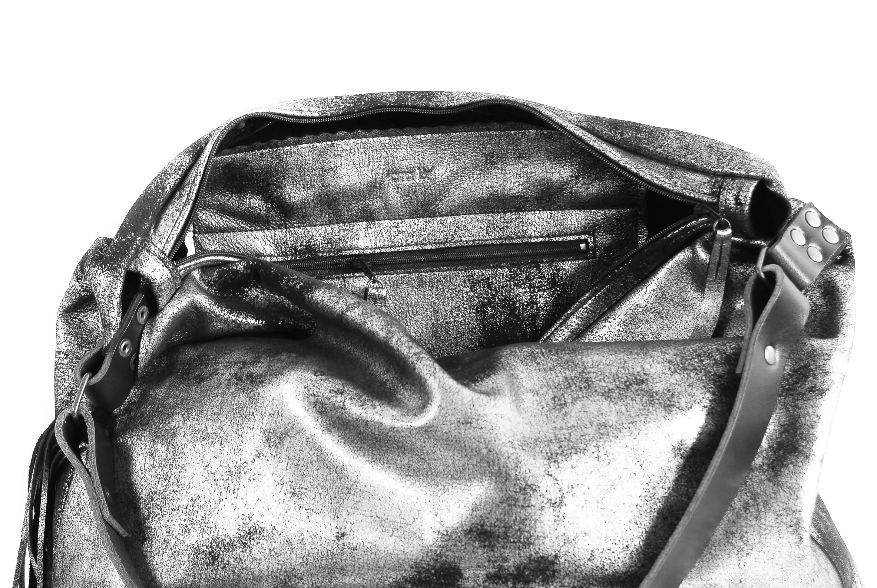 Febe Hobo Black Platinum