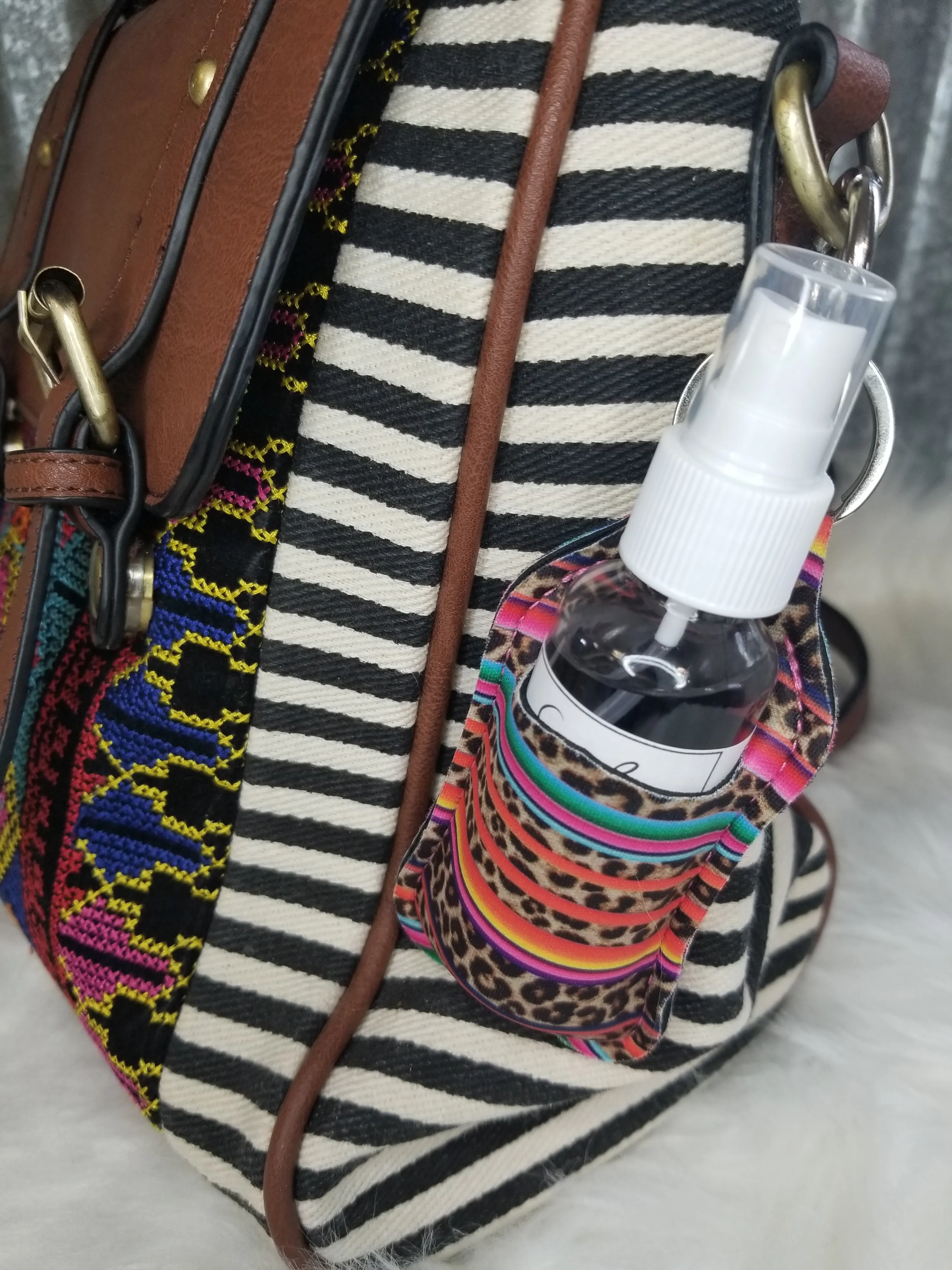 Hand Spray Holder