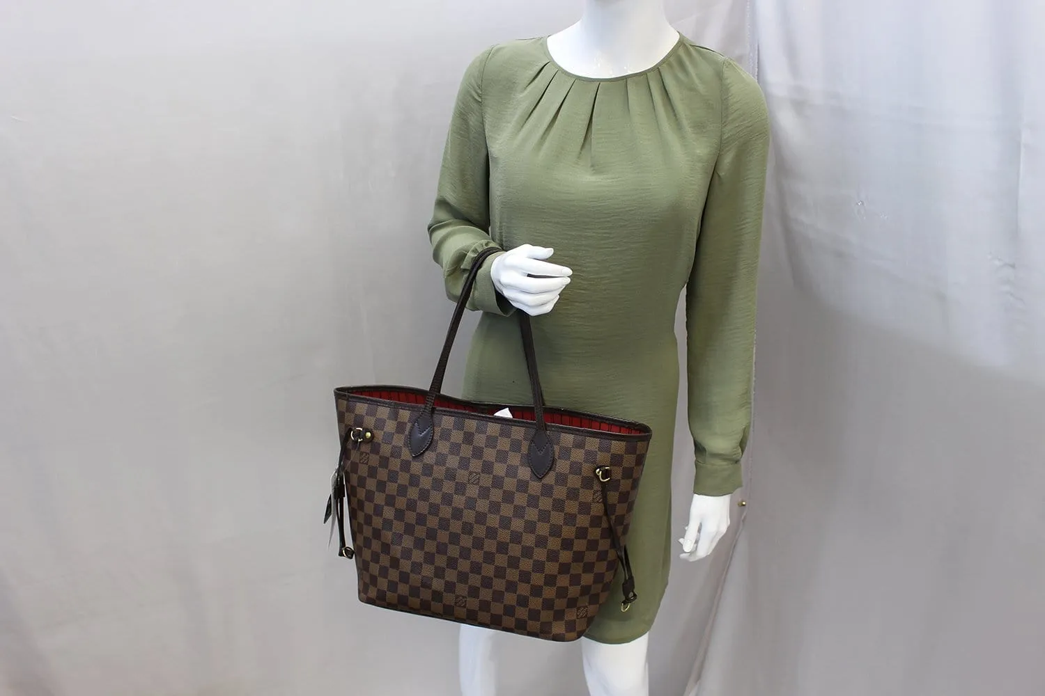 LOUIS VUITTON Damier Ebene Neverfull MM Brown Tote Bag