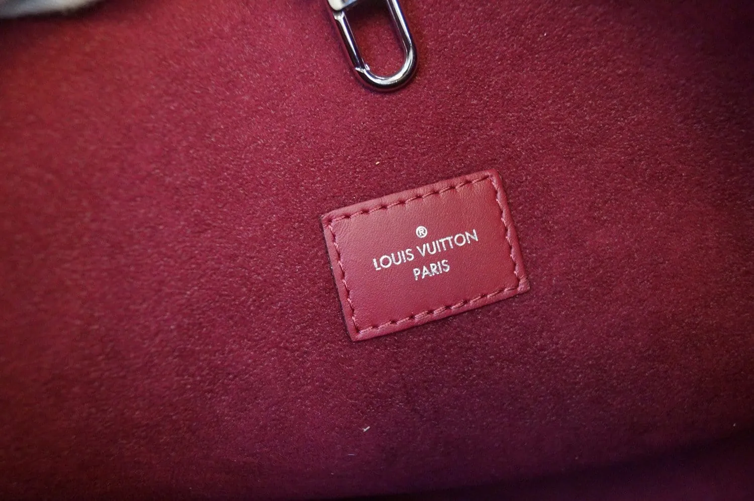 LOUIS VUITTON Fuchsia Epi Leather Neverfull MM Tote Bag