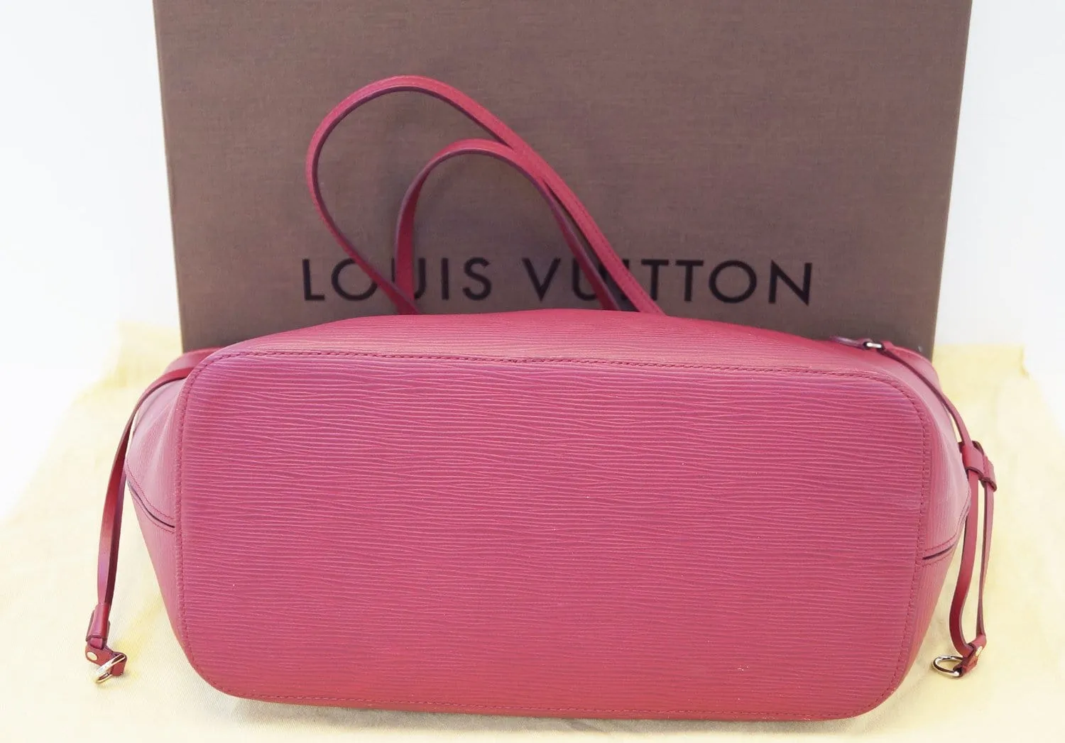 LOUIS VUITTON Fuchsia Epi Leather Neverfull MM Tote Bag