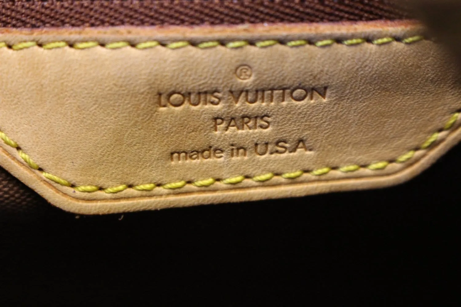 LOUIS VUITTON Monogram Batignolles Vertical Shoulder Bag