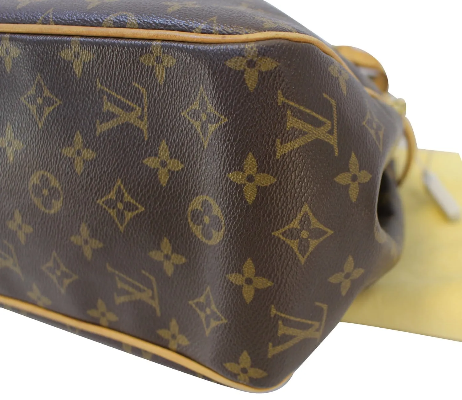 LOUIS VUITTON Monogram Canvas Batignolles Vertical Bag