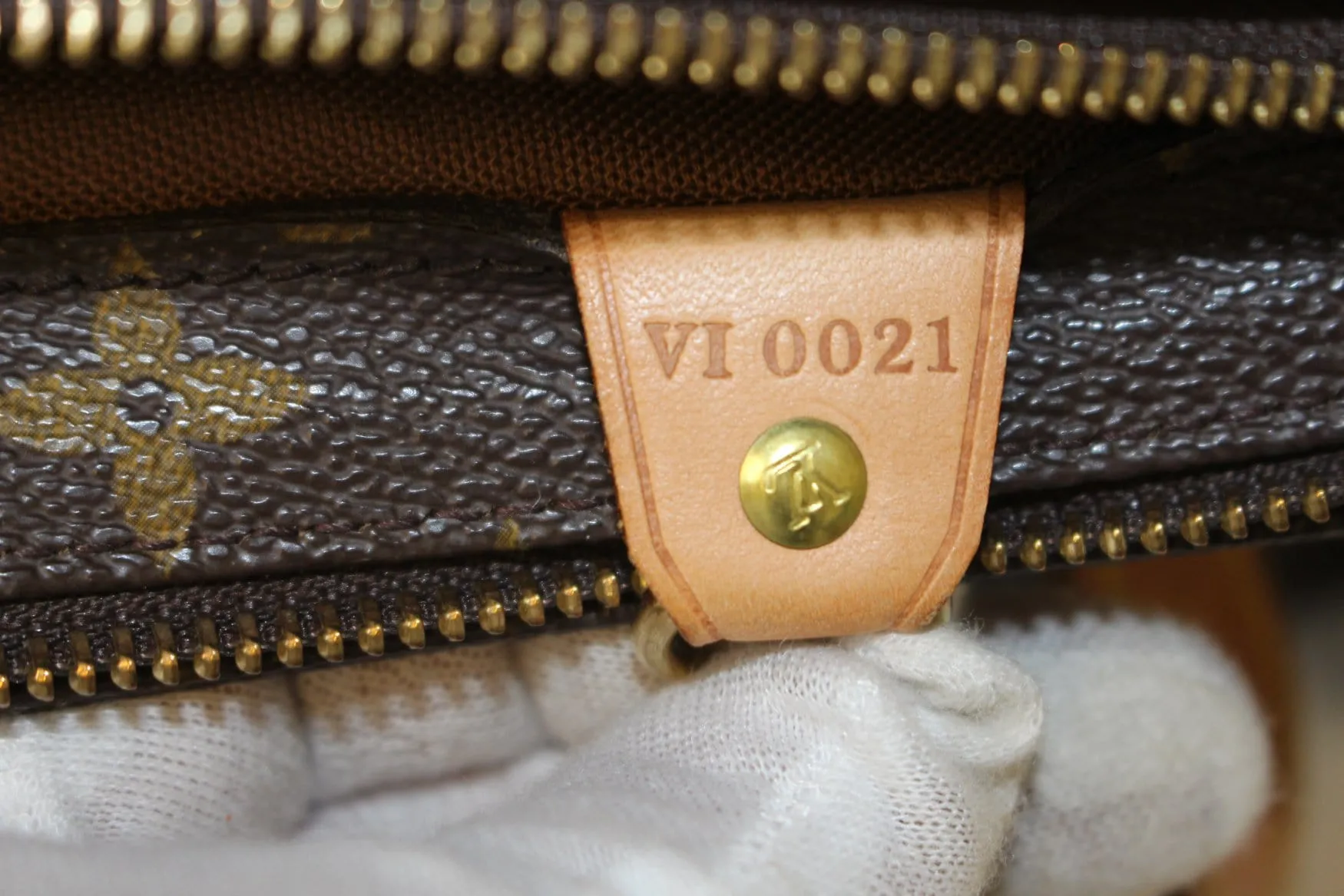 LOUIS VUITTON Monogram Canvas Cabas Piano Shoulder Bag