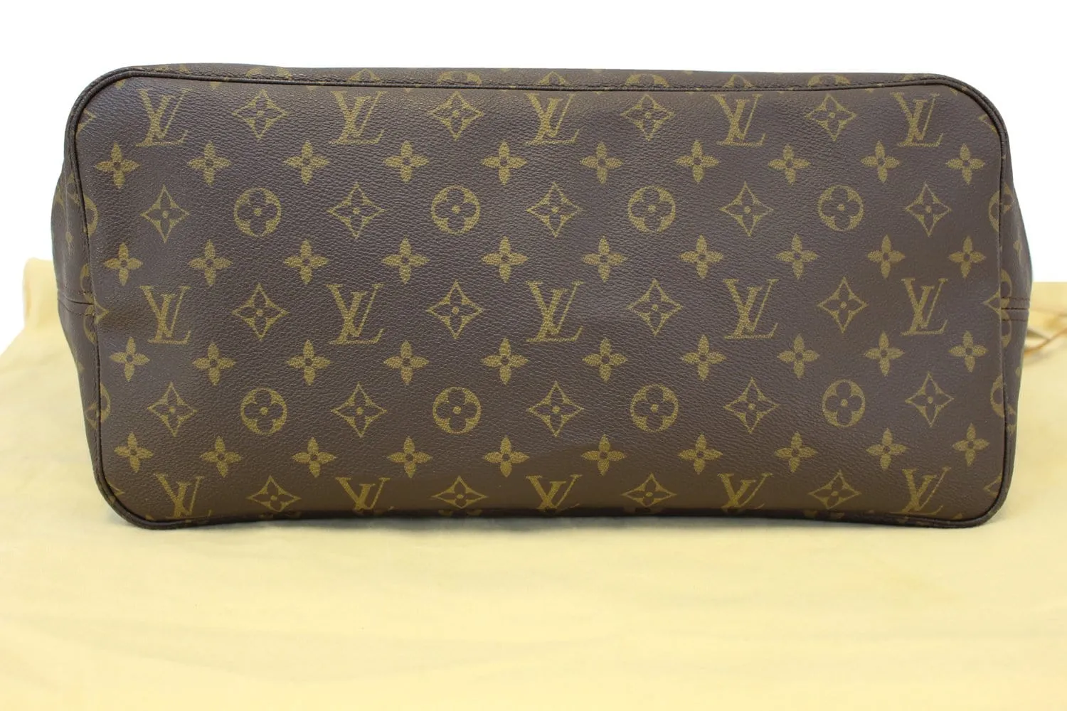 LOUIS VUITTON Monogram Canvas Neverfull GM Tote Bag
