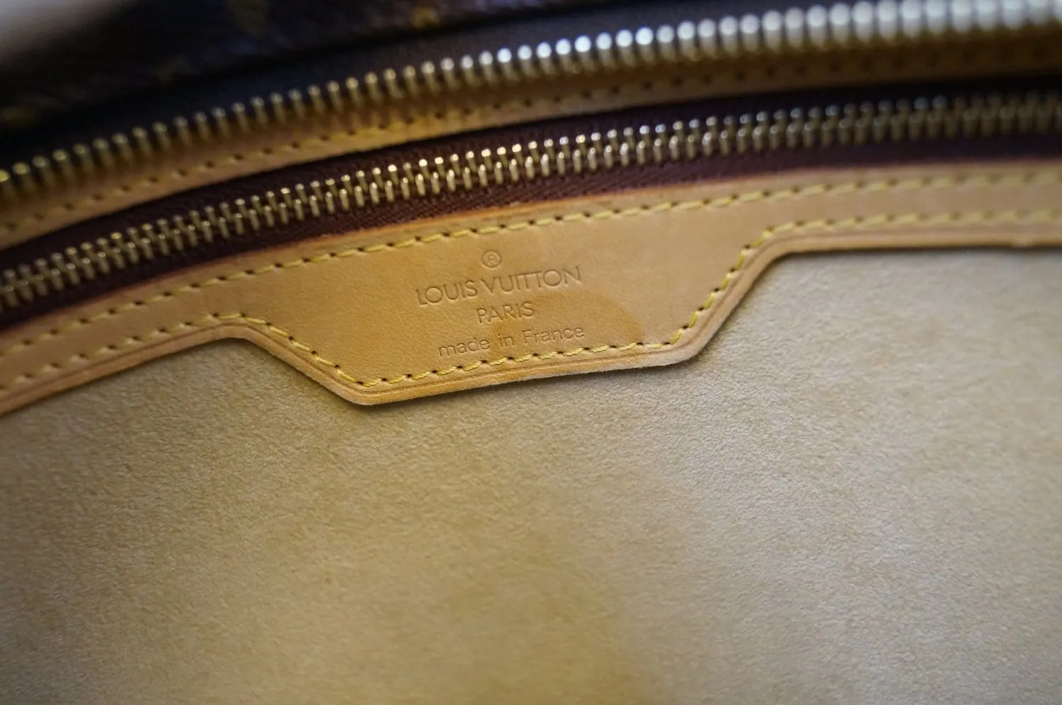 LOUIS VUITTON Monogram  Luco Tote Bag