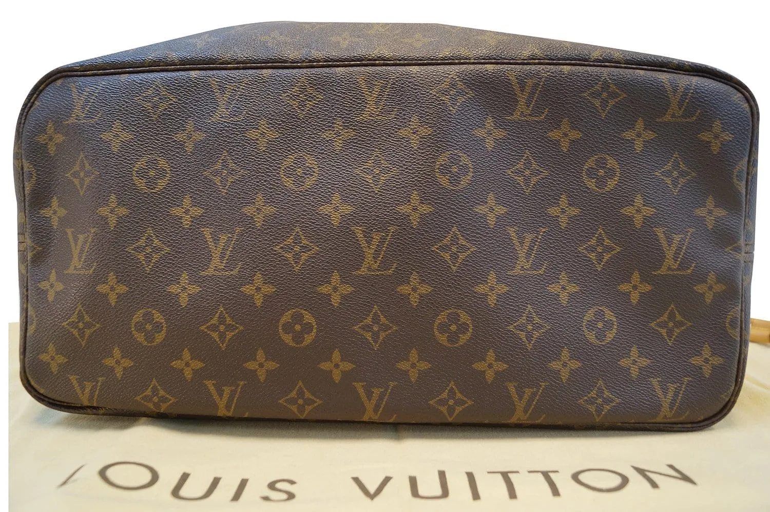 LOUIS VUITTON Monogram Neverfull GM Shoulder Bag