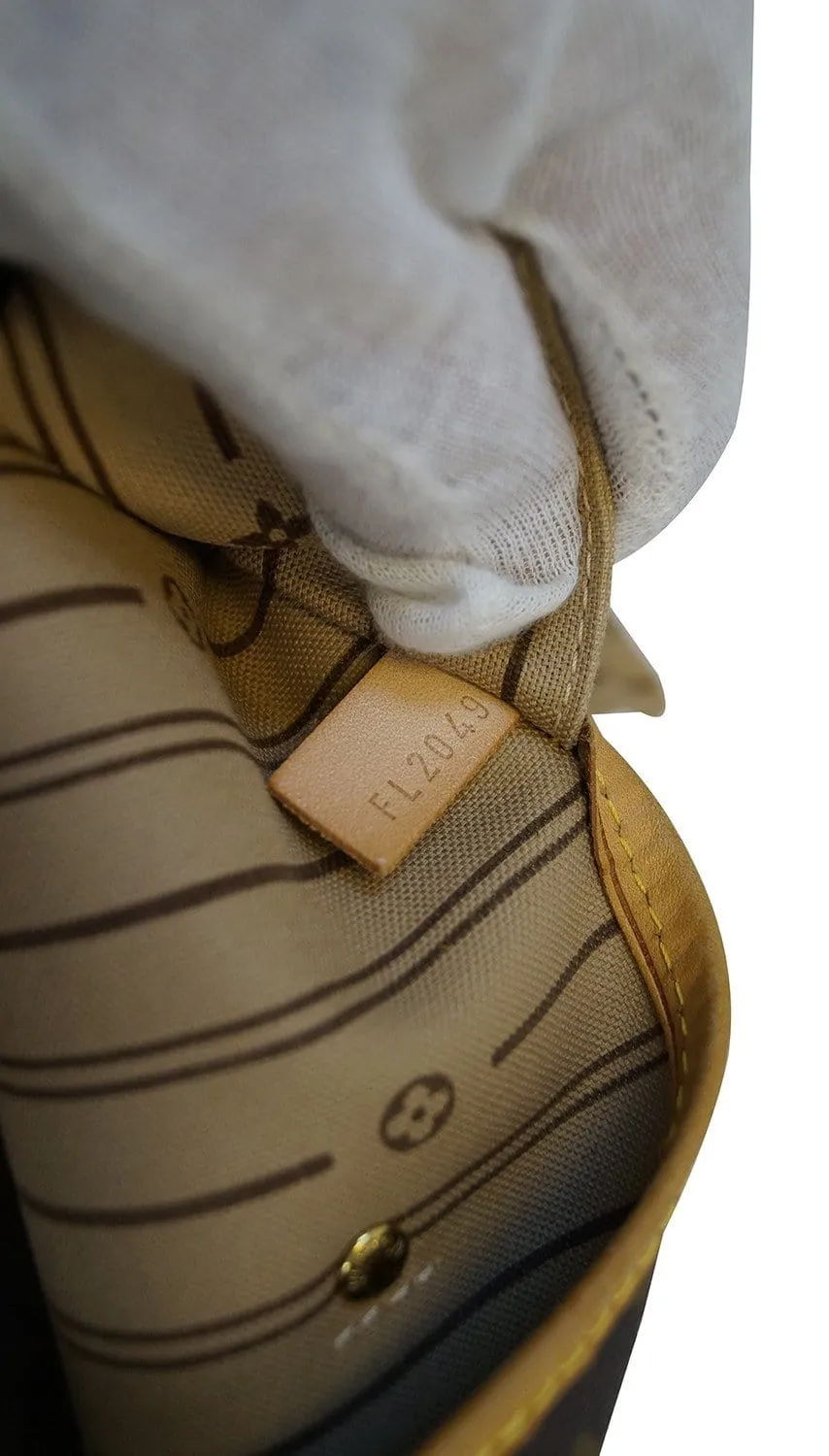 LOUIS VUITTON Monogram Neverfull GM Shoulder Bag