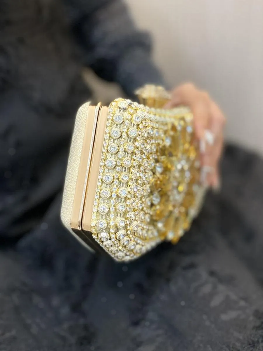 Luxurious Diamond-encrusted Gold Clutch MNBF103