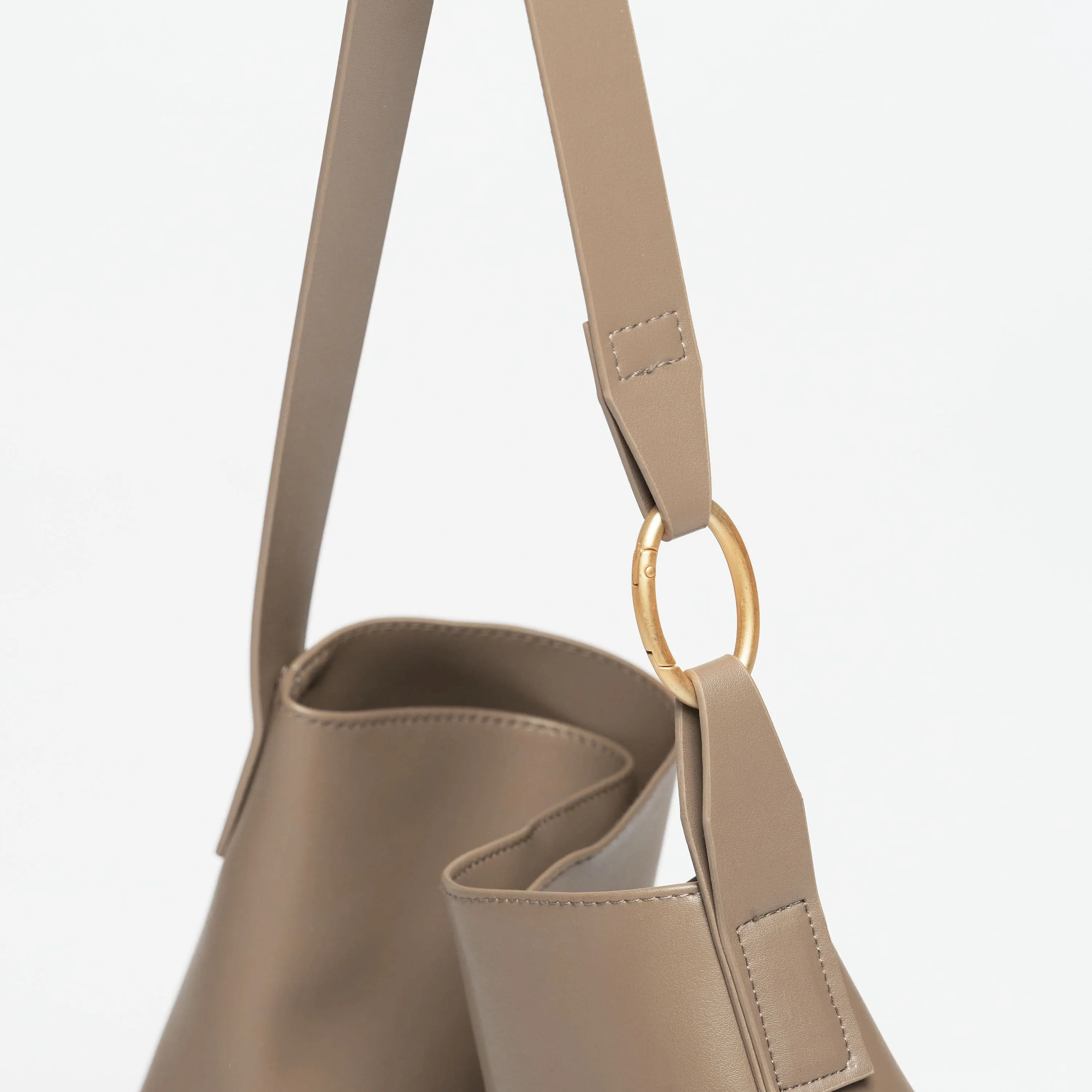 Oleatex Vegan Olive Leather Versatile Tote | Mocha Brown