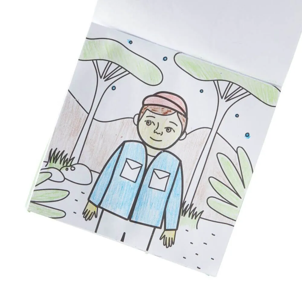 Ooly On Safari Carry Along Colouring Book Set