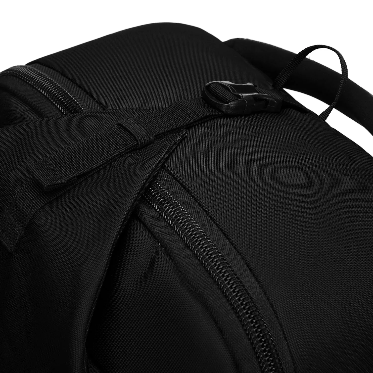 Pacsafe® Venturesafe® EXP45 anti-theft carry-on travel pack