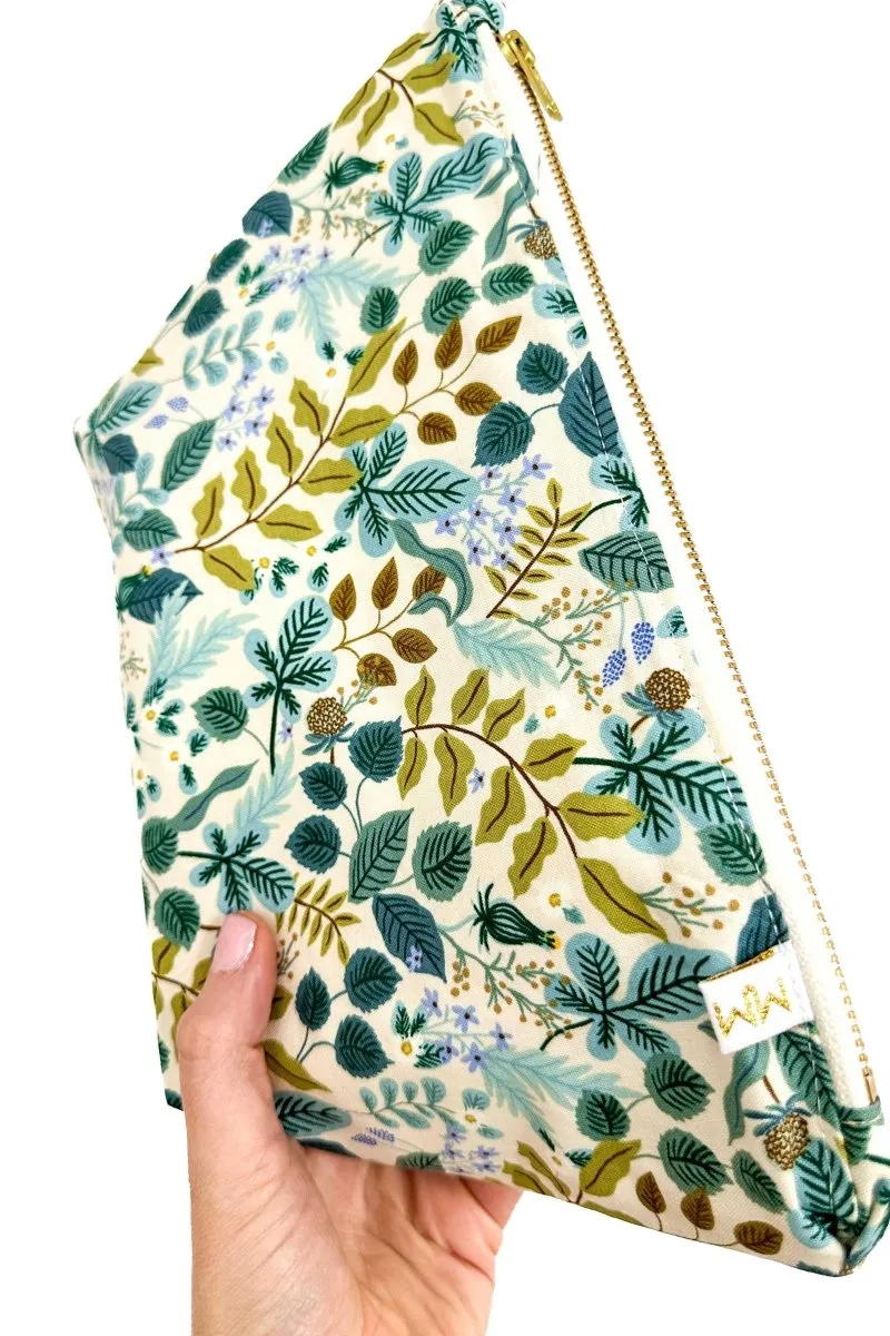 Sage Garden Maxx Cosmetic Bag