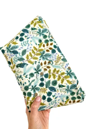 Sage Garden Maxx Cosmetic Bag