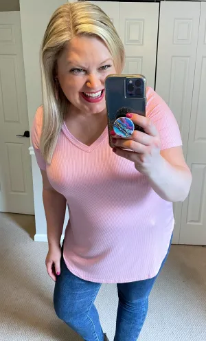 Short-Sleeved Ribbed V-Neck Tee in Bubblegum Pink