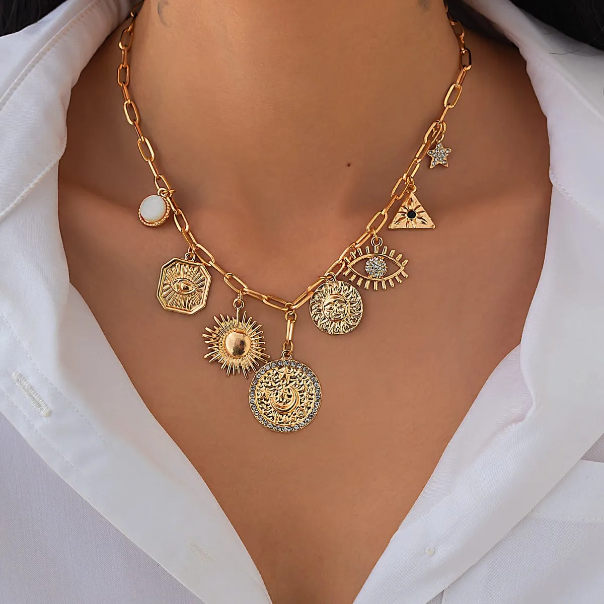 Stylish Rhinestone Inlaid Sun Star Round Disk Tassel Cable Chain Necklace