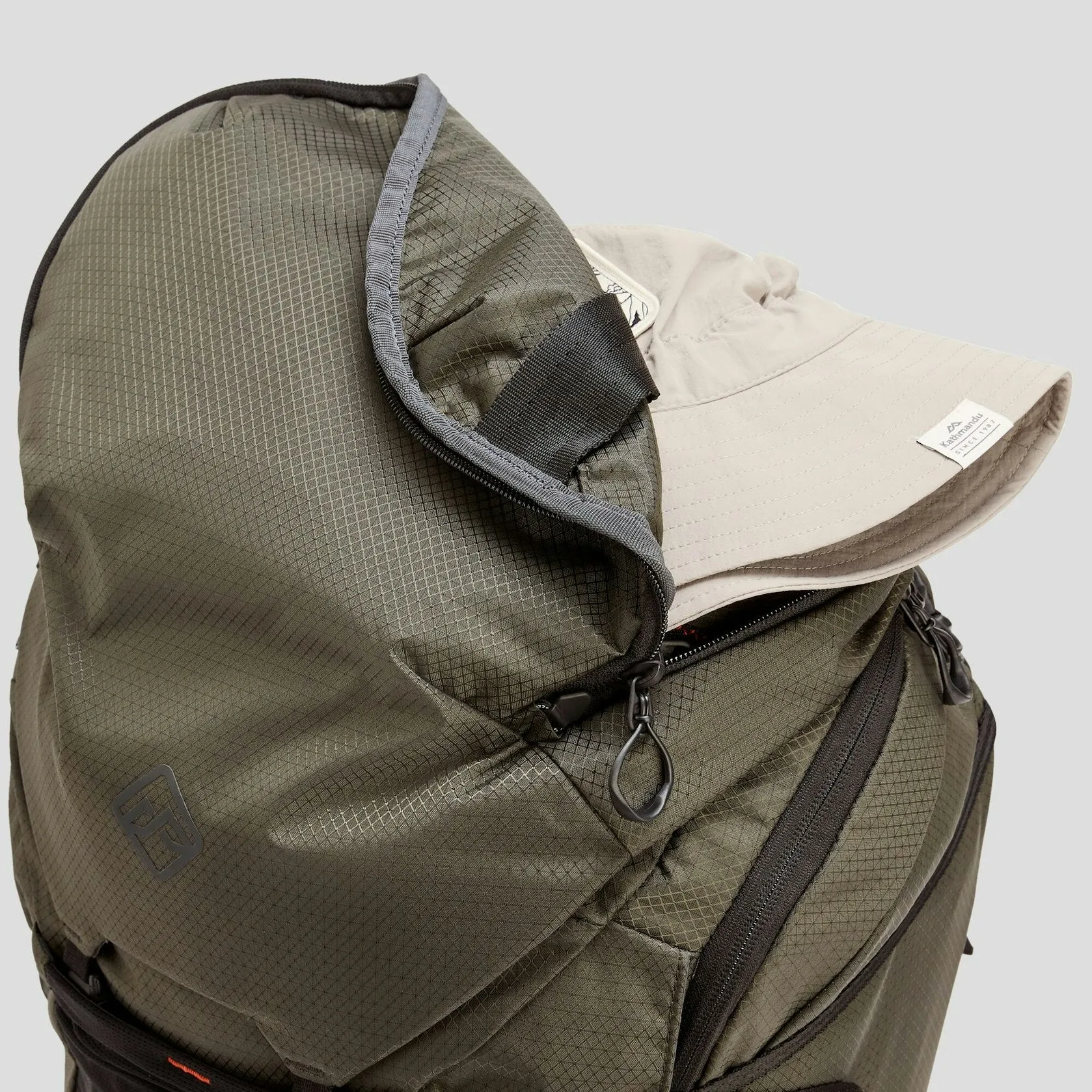 Valorous Pack (38L)