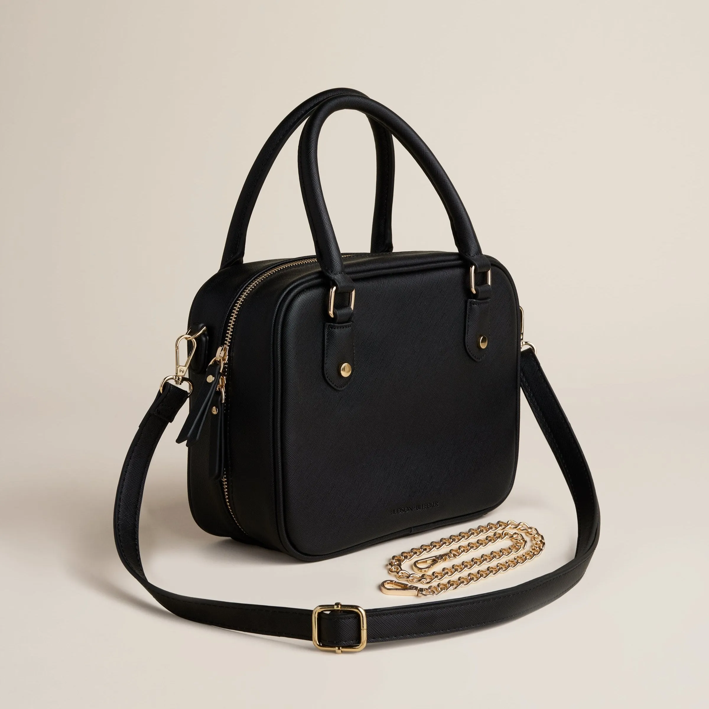 Voyager Toiletry Bag - Black